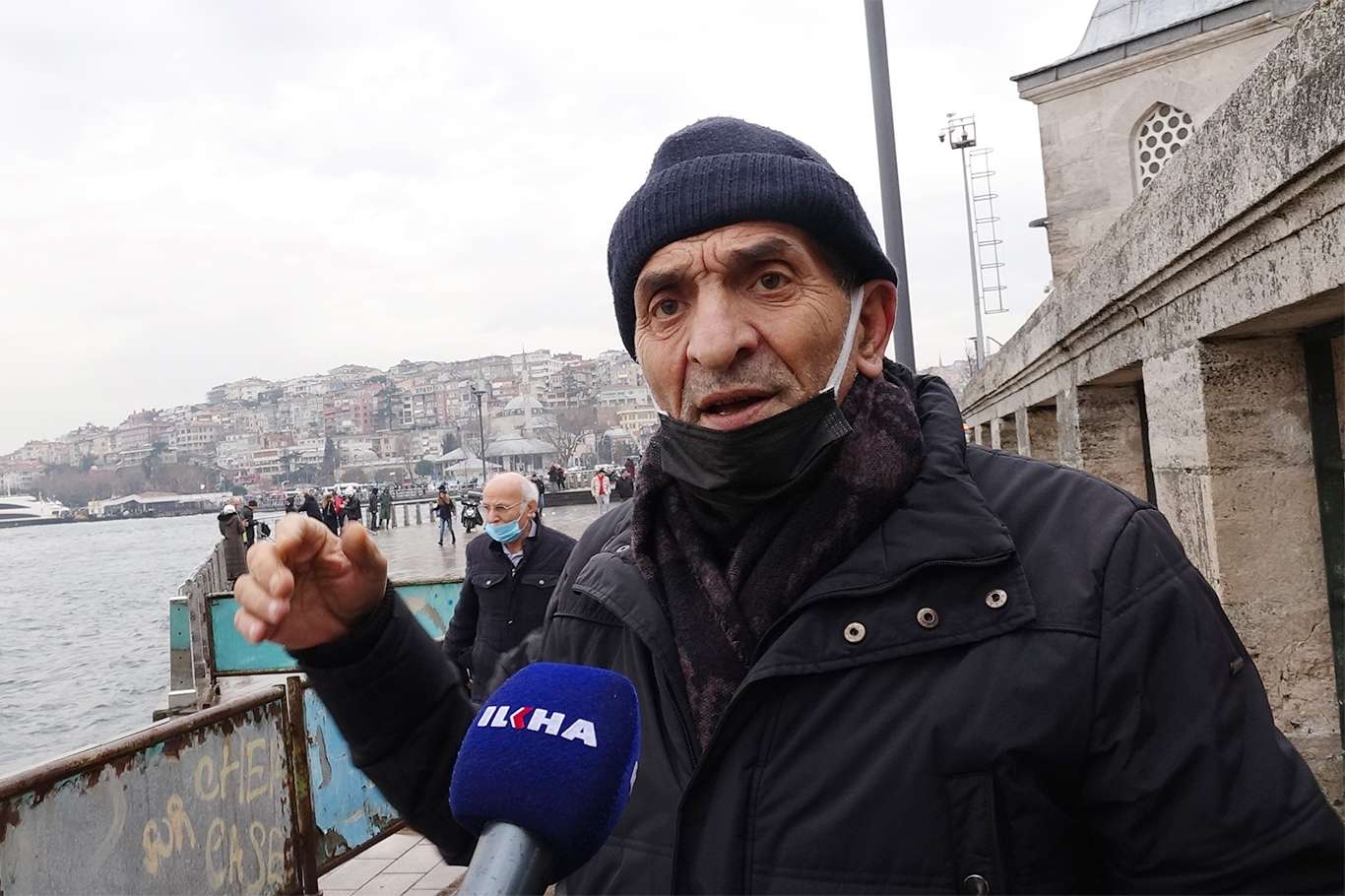 Tarihi Şemsi Paşa Camiinin yolunun yıllardır yapılmamasına tepki Tarihi Şemsi Paşa Camiinin yolunun yıllardır yapılmamasına tepki